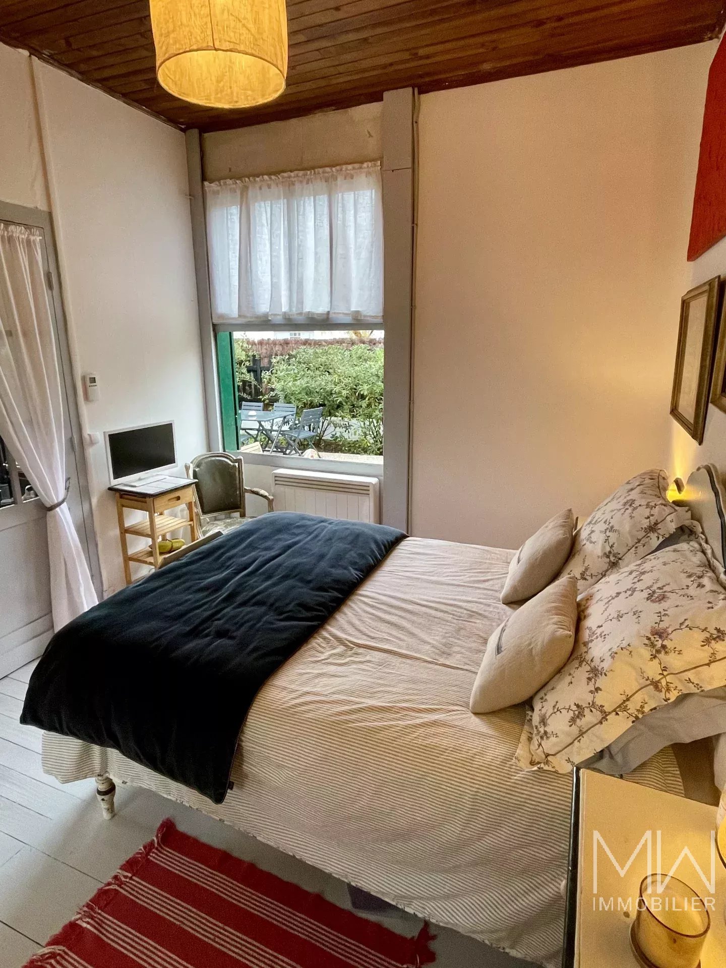 JOLIE PETITE VILLA AU CENTRE – CAP FERRET – 4 COUCHAGES