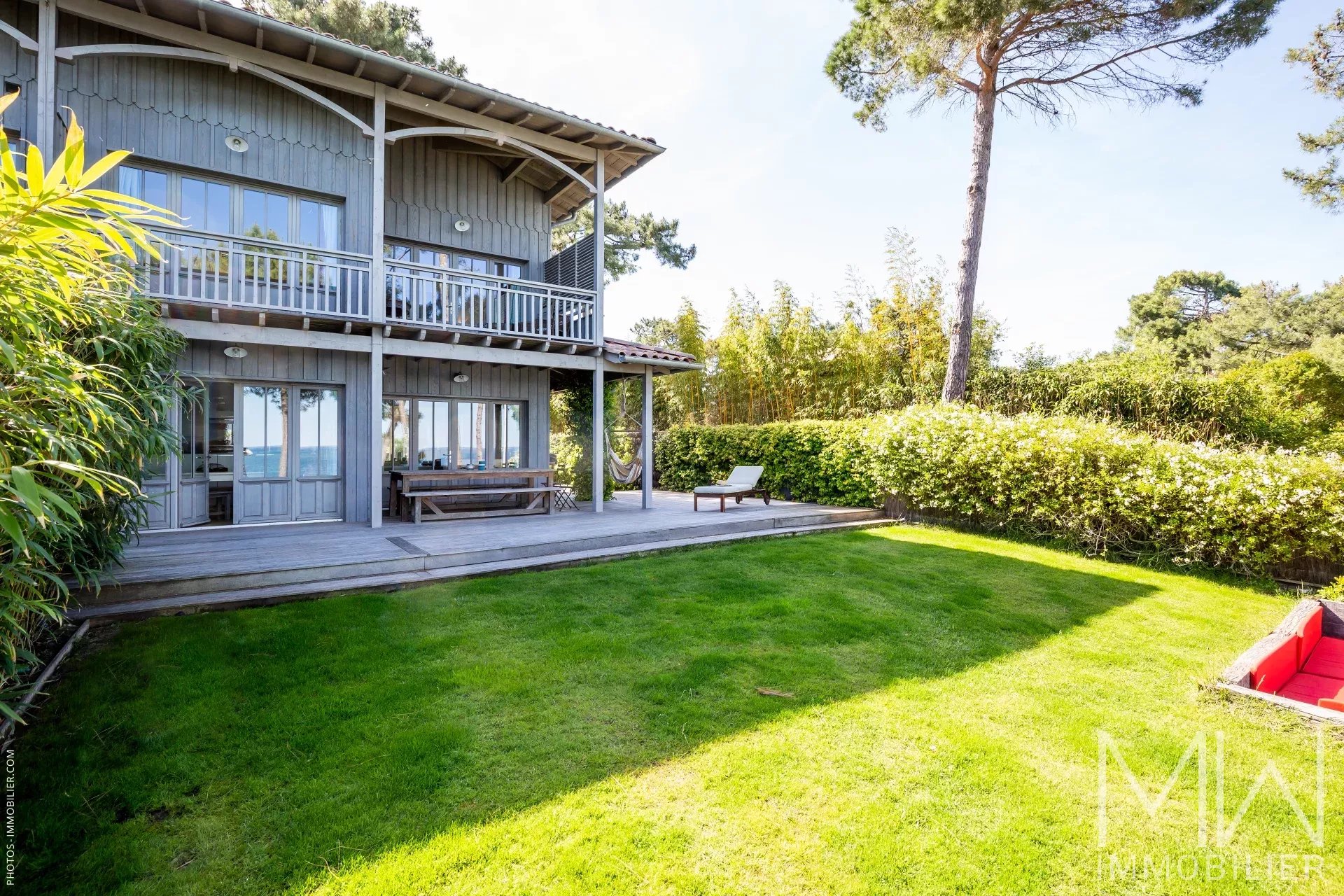 VILLA A LOUER EN 1ERE LIGNE DU BASSIN D’ARCACHON – 10 COUCHAGES