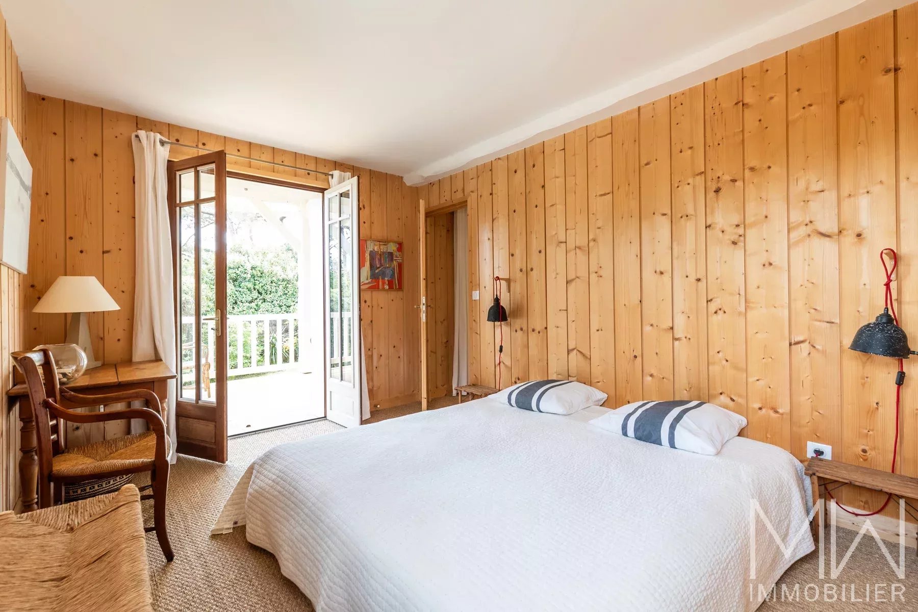 CHARMANTE VILLA AU PIED DES DUNES – 8 COUCHAGES
