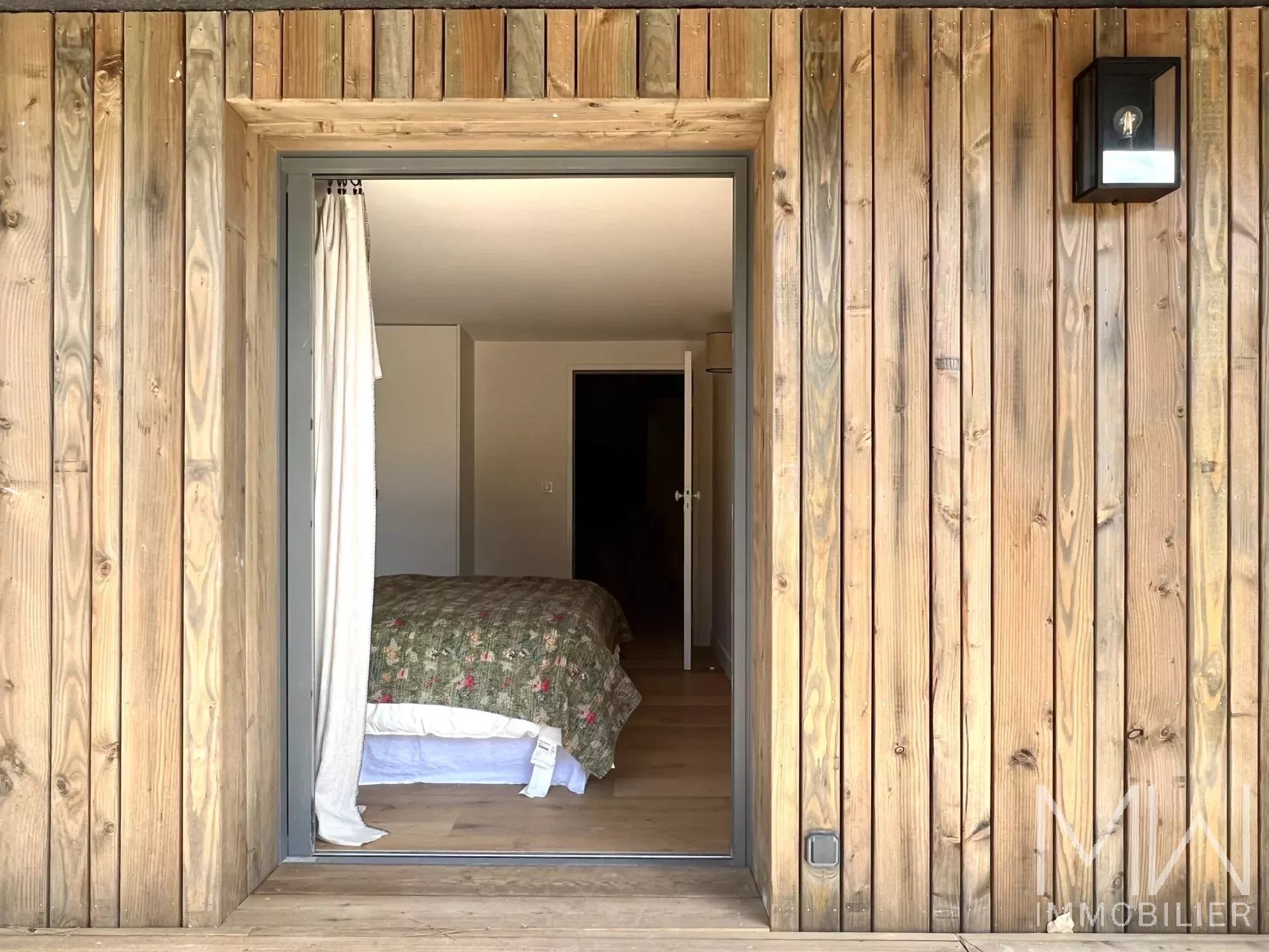 BELLE VILLA BOIS AU COEUR DU CAP FERRET – 14 COUCHAGES