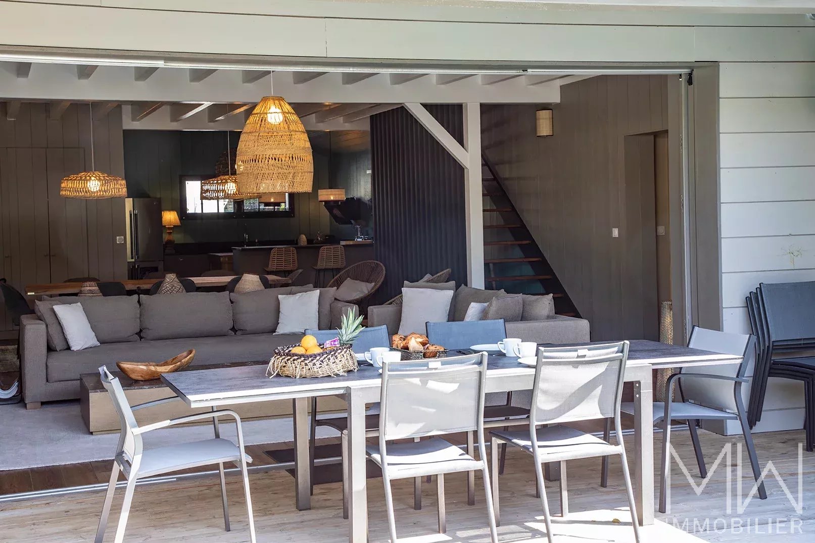 VILLA DE LUXE DANS LE CENTRE – CAP FERRET – 10 PERSONNES