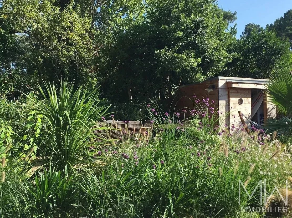 CHARMANTE VILLA AU CALME – L’HERBE – 8 COUCHAGES