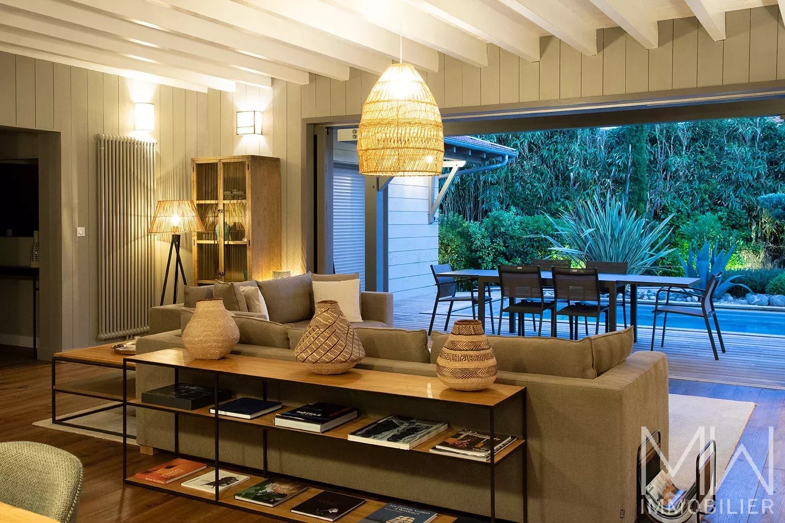 VILLA DE LUXE DANS LE CENTRE – CAP FERRET – 10 PERSONNES