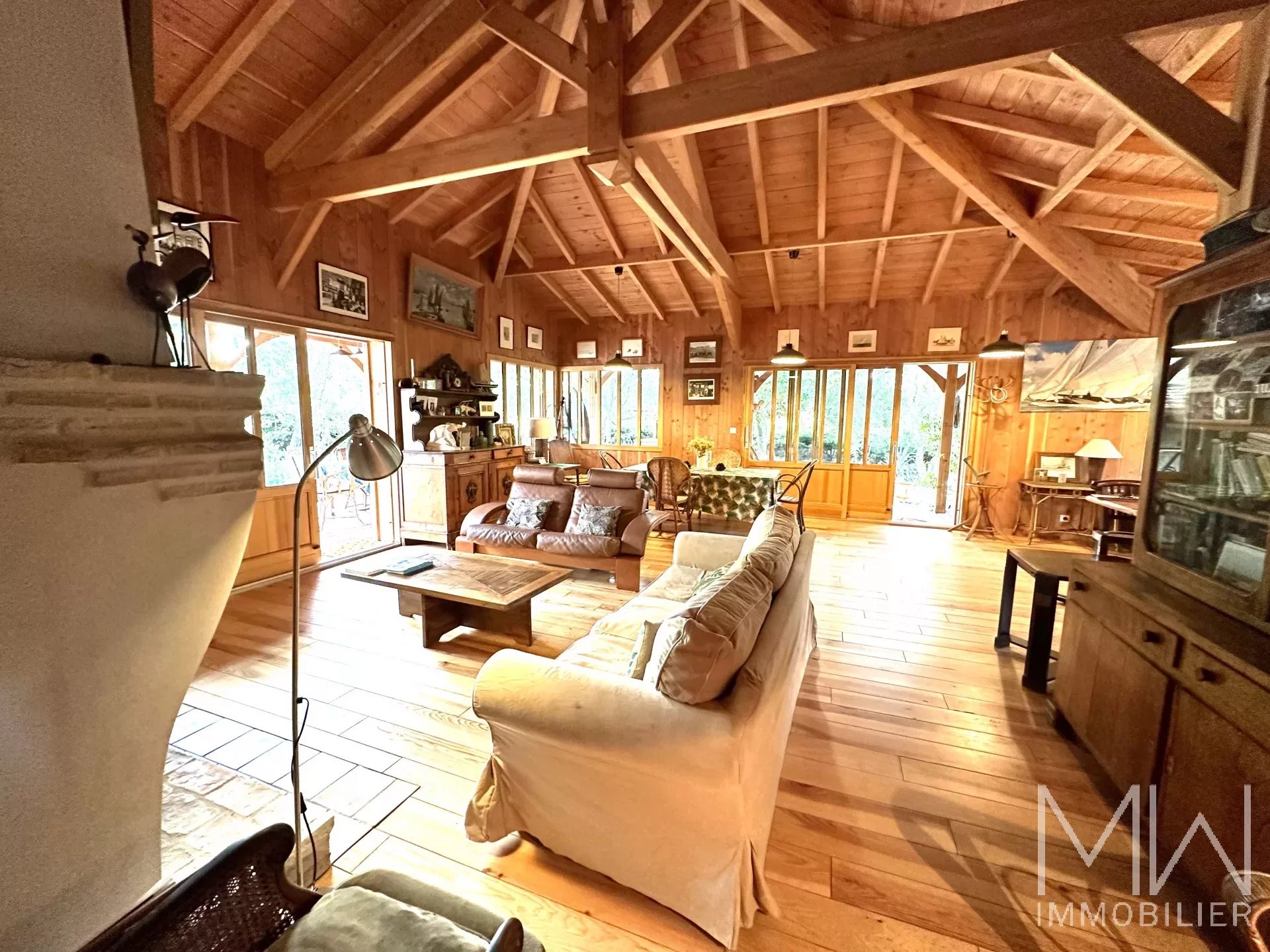 VILLA BOIS AVEC PISCINE – CAP FERRET – 8 COUCHAGES