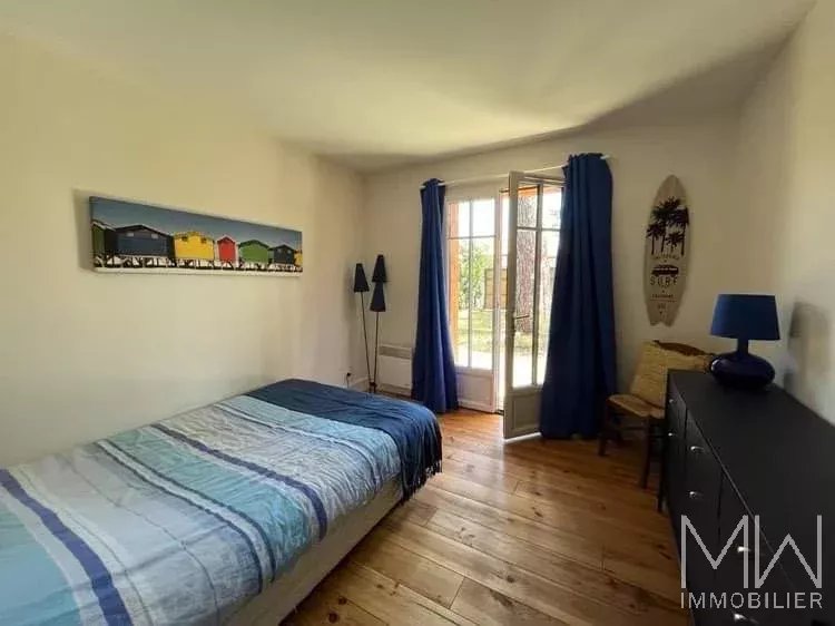 VILLA BOIS AVEC PISCINE – PETIT PIQUEY – 10 COUCHAGES