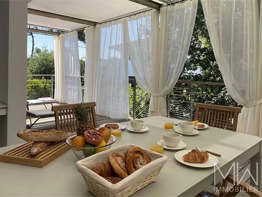 VILLA DE LUXE – PLAGE DE L’HORIZON – CAP FERRET – 10 COUCHAGES