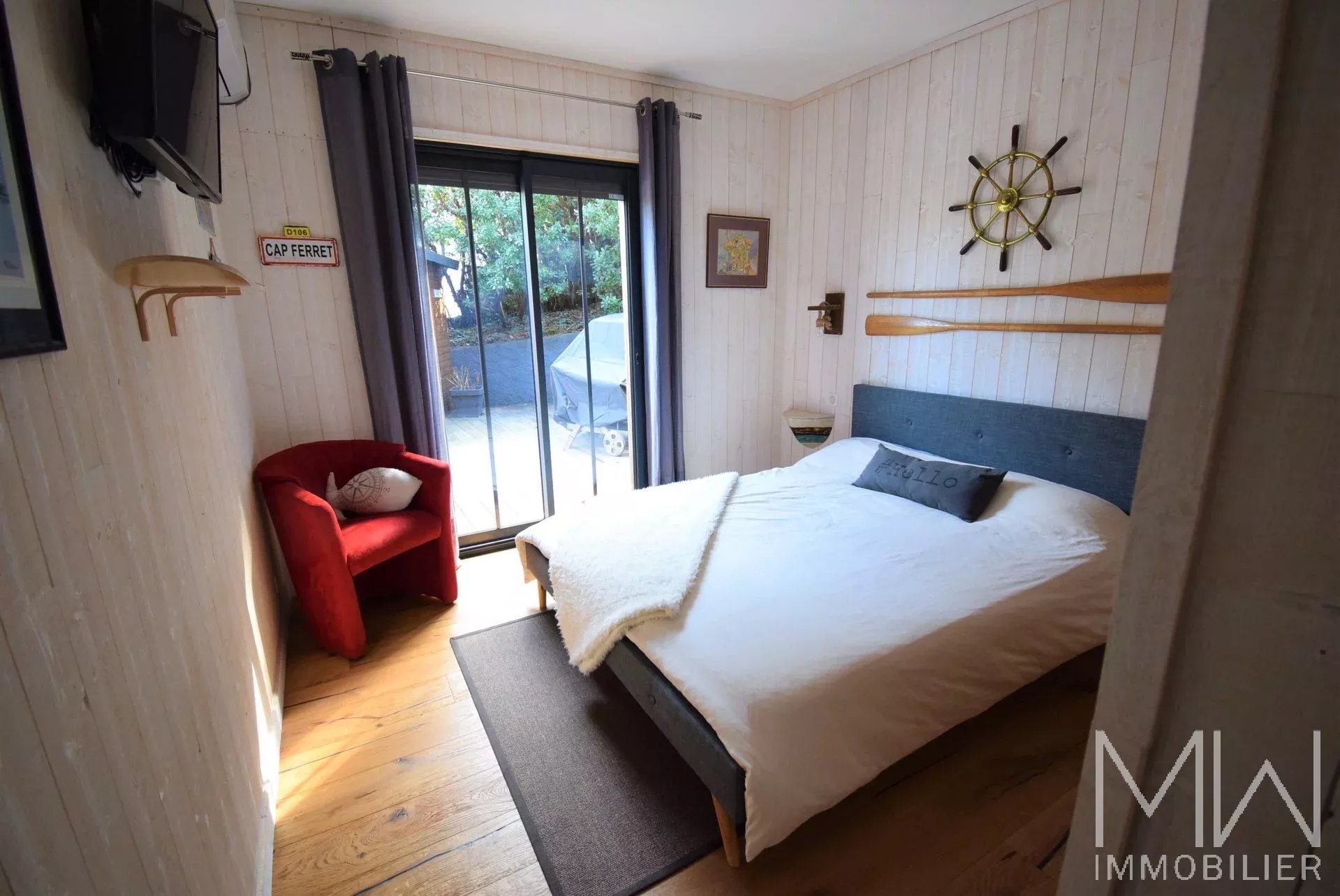 RAVISSANTE VILLA -LE CANON-