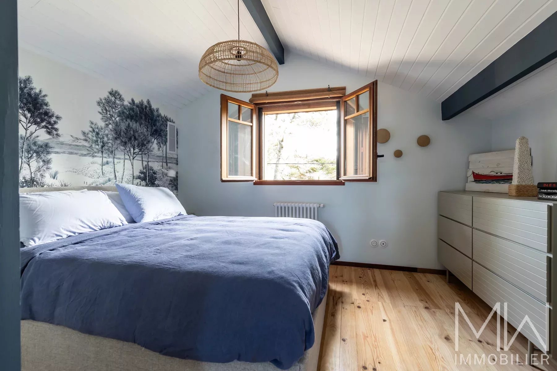 AGREABLE VILLA BOIS AVEC PISCINE – CAP FERRET – 10 COUCHAGES