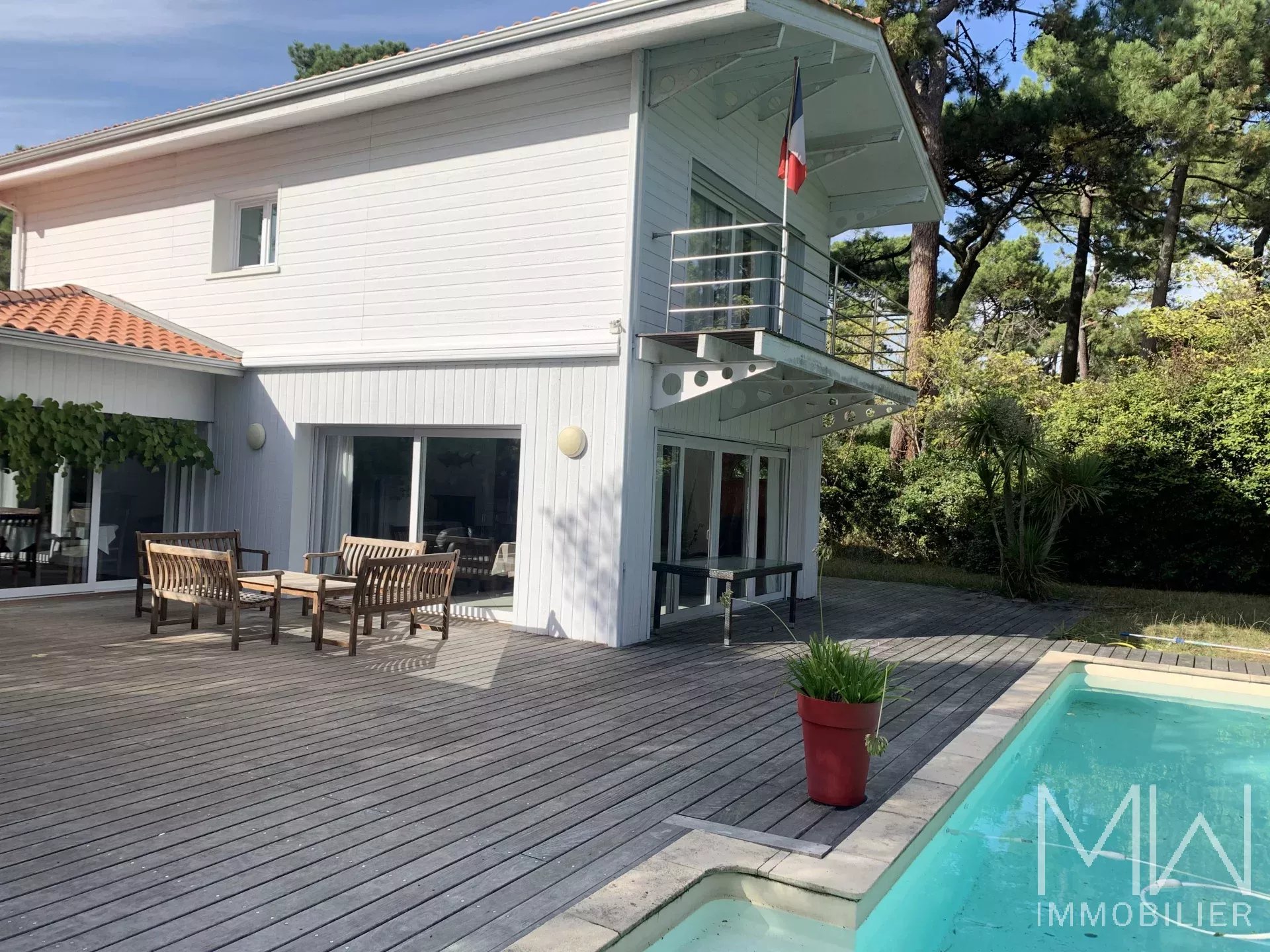 VILLA CAP FERRET AVEC PISCINE – 10 PERSONNES