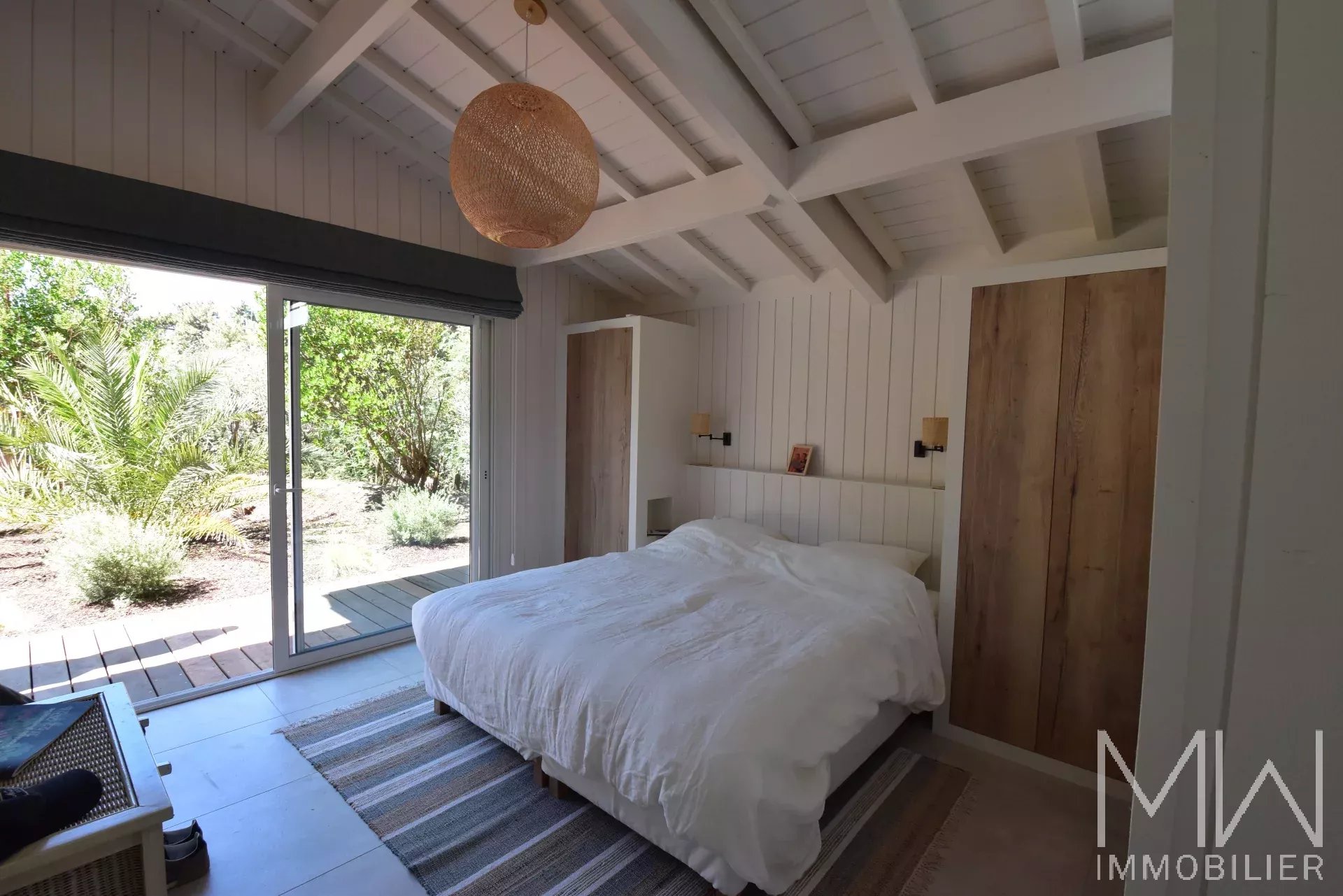 TRES AGREABLE VILLA AVEC PISCINE – PLAGE DES AMERICAINS – 8 COUCHAGES