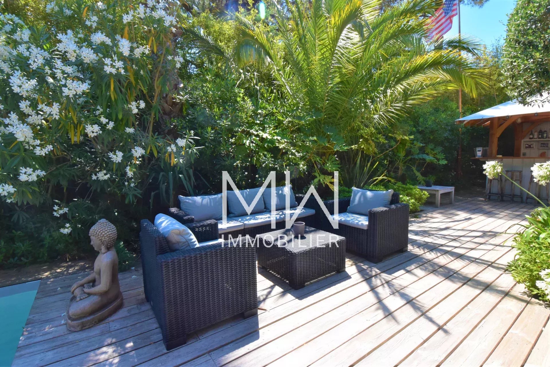 MAGNIFIQUE VILLA DE CHARME – CAP FERRET –