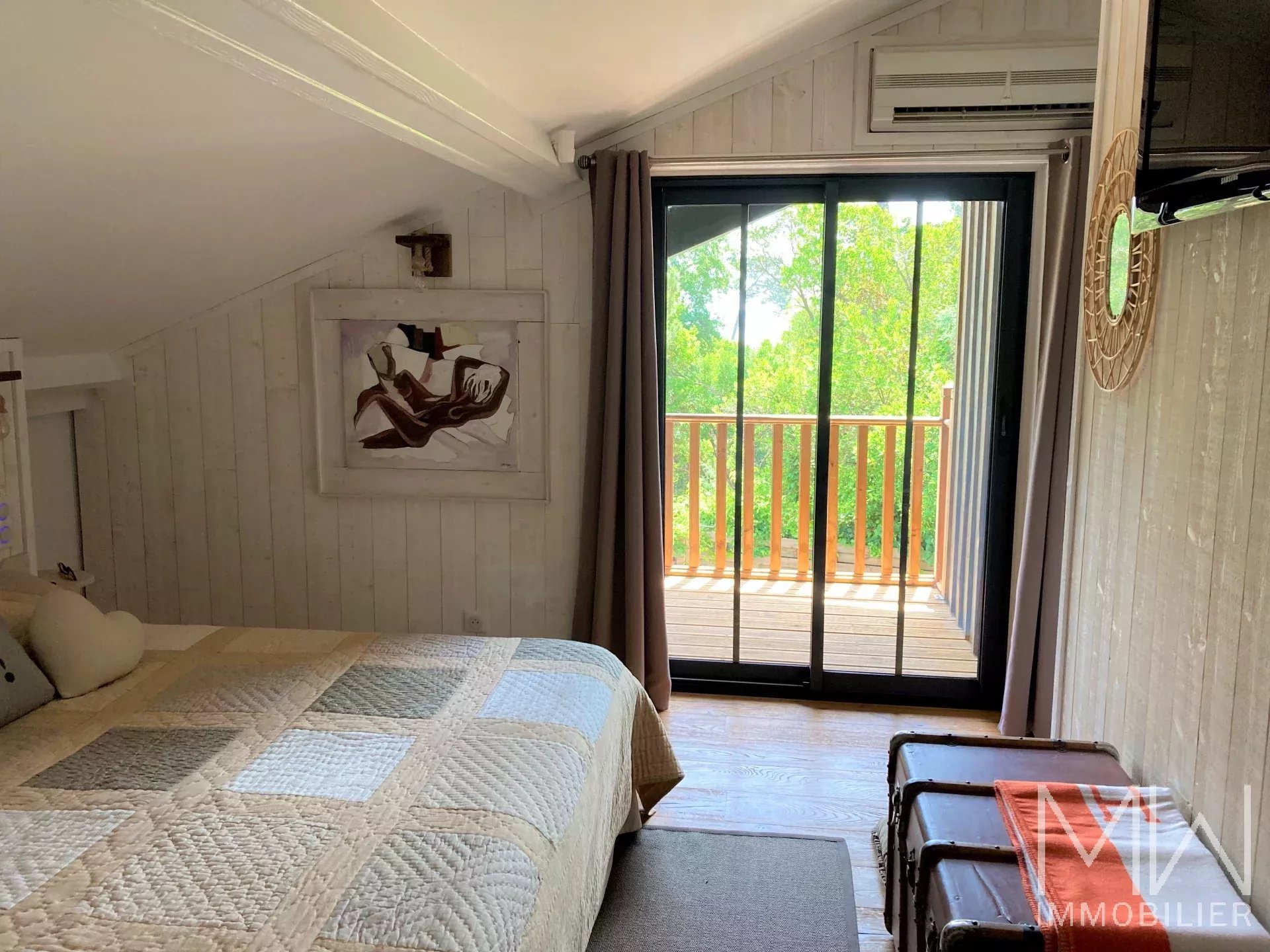 RAVISSANTE VILLA -LE CANON-