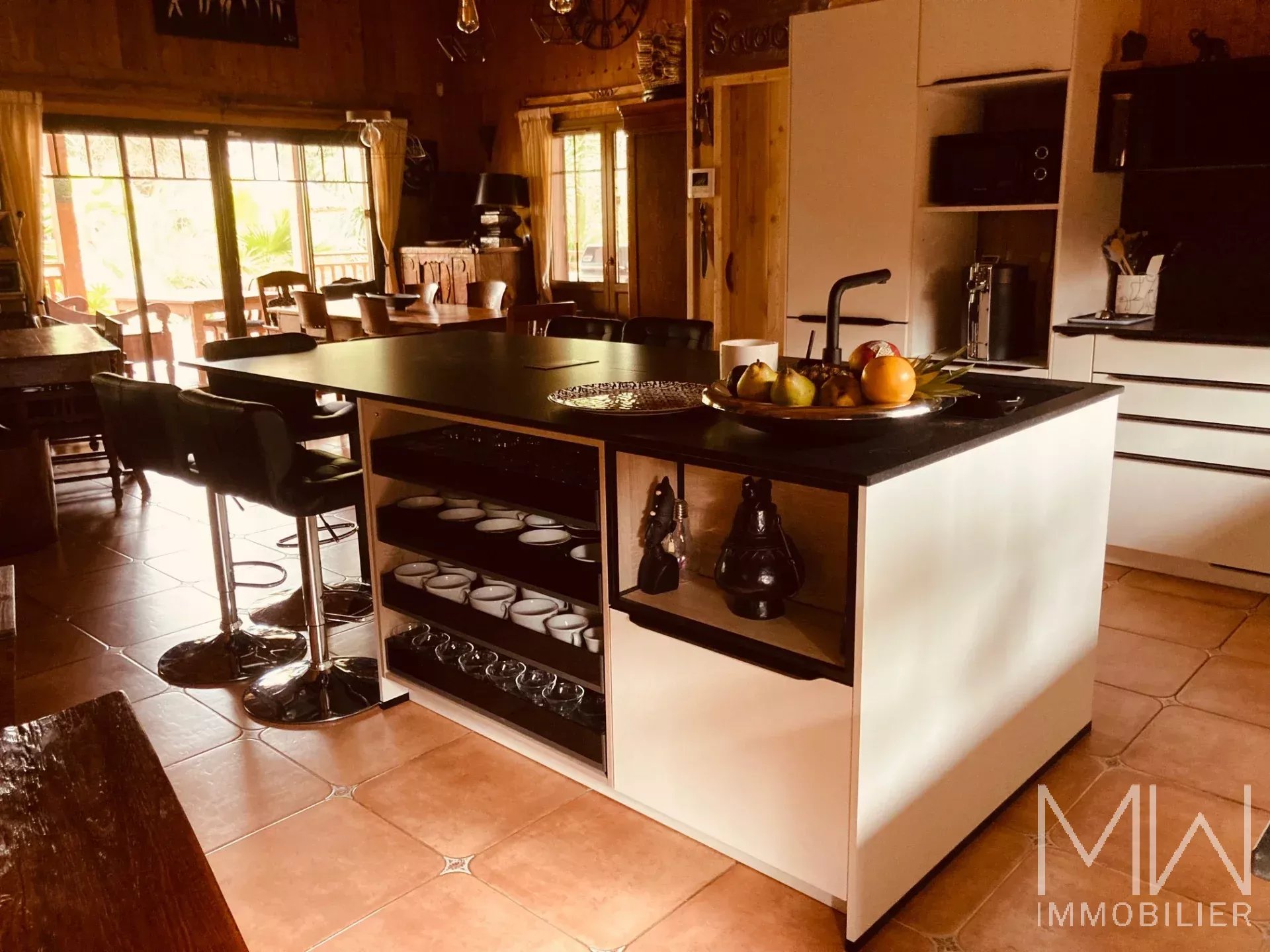 MAGNIFIQUE VILLA EXOTIQUE AU CALME AVEC PISCINE – CAP FERRET – 12 COUCHAGES