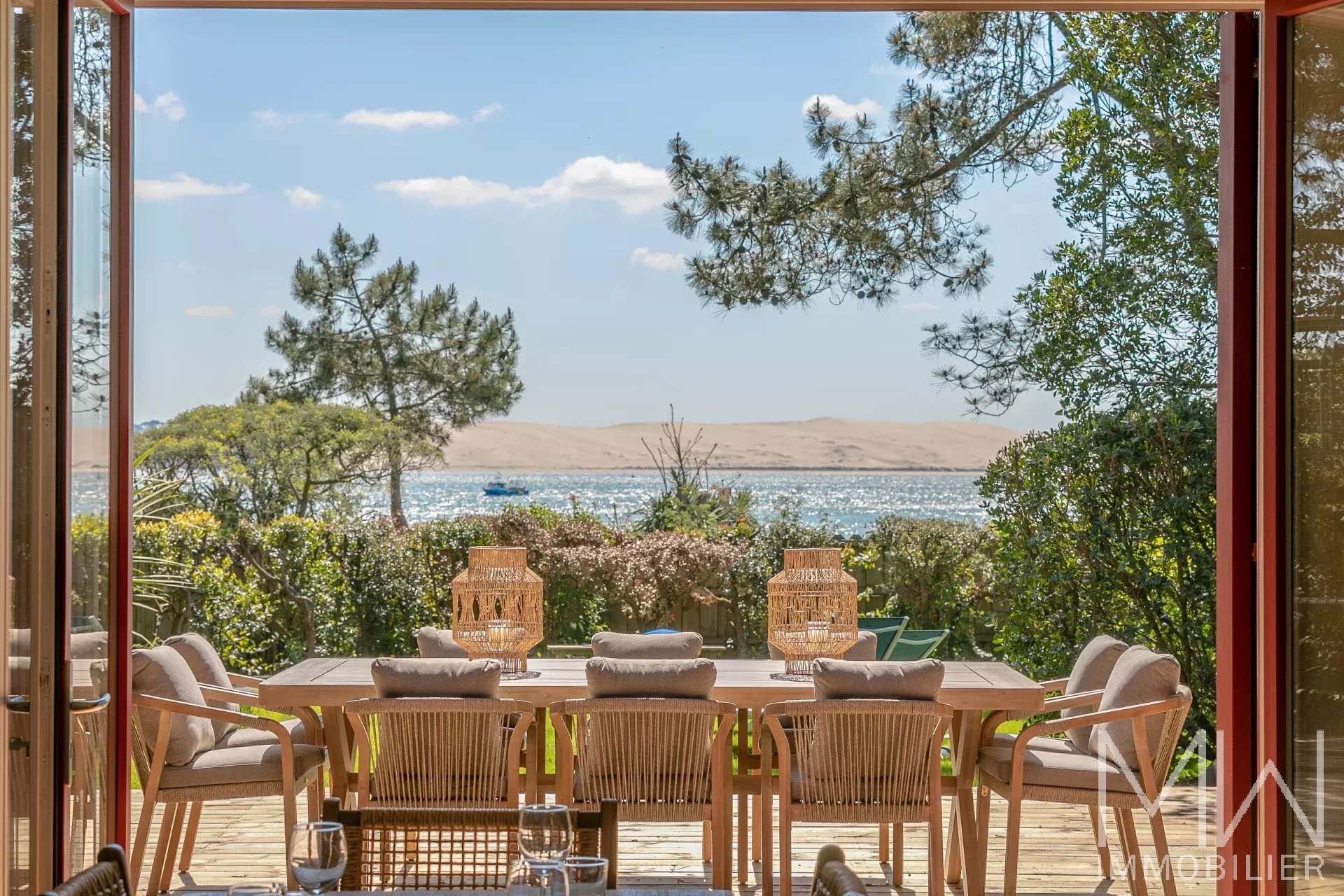 VILLA DE CHARME EN 1ERE LIGNE – QUARTIER DES 44HA – CAP FERRET – 8 COUCHAGES