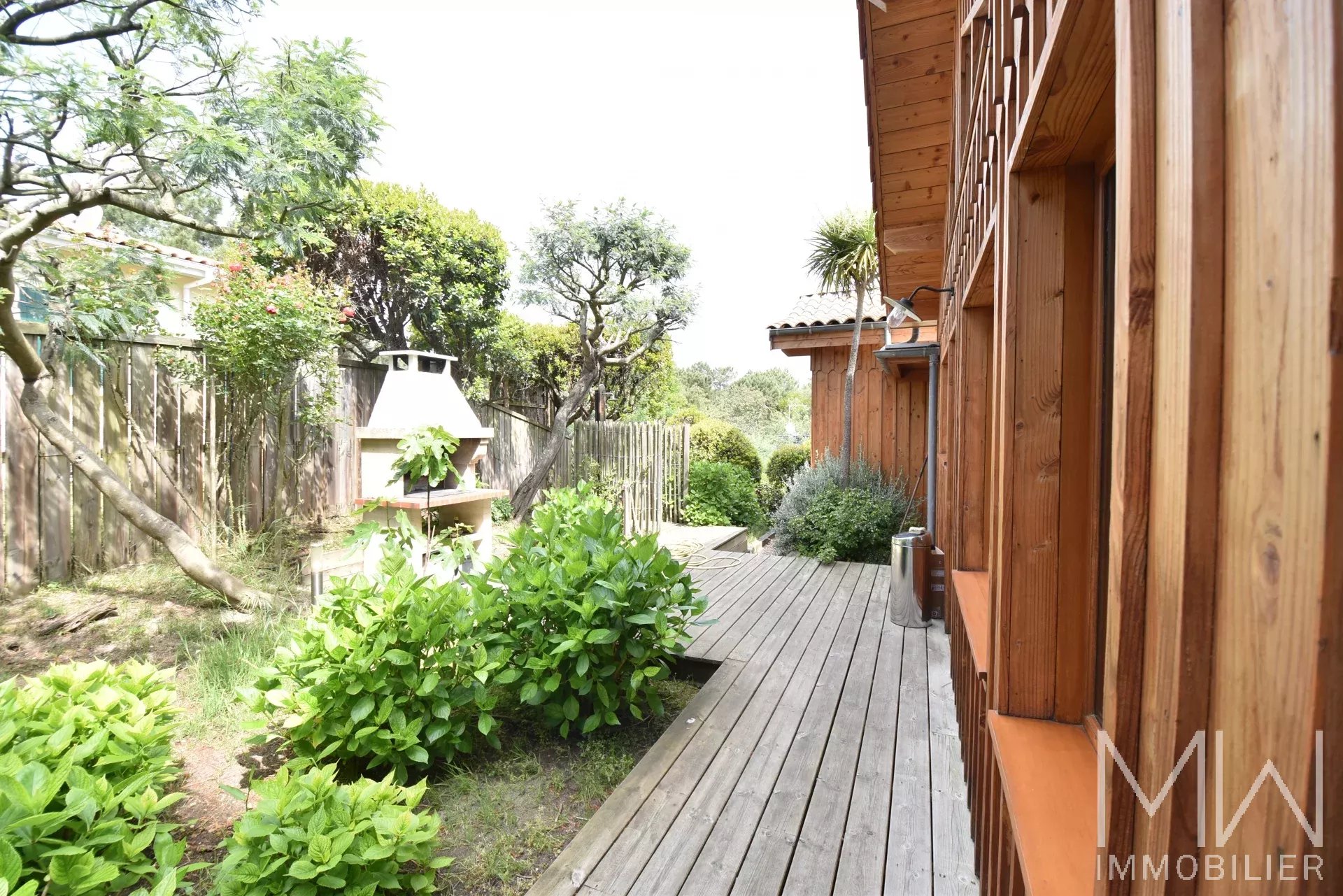 VILLA BOIS AU COEUR DU CAP FERRET – 8 COUCHAGES