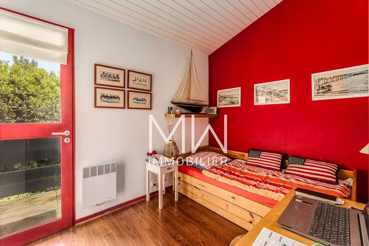 VILLA AU CALME DANS LE QUARTIER DES 44HA – CAP FERRET – 9 COUCHAGES