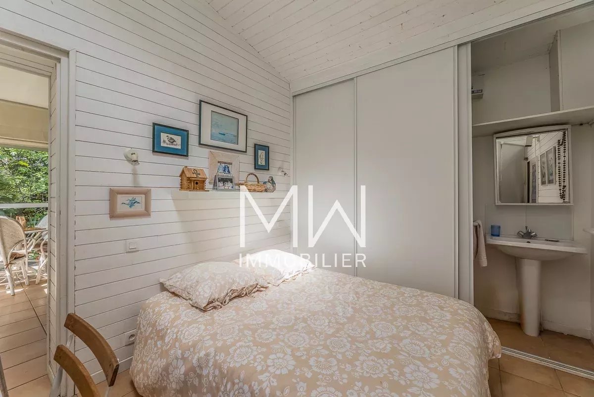 VILLA AU CALME DANS LE QUARTIER DES 44HA – CAP FERRET – 9 COUCHAGES