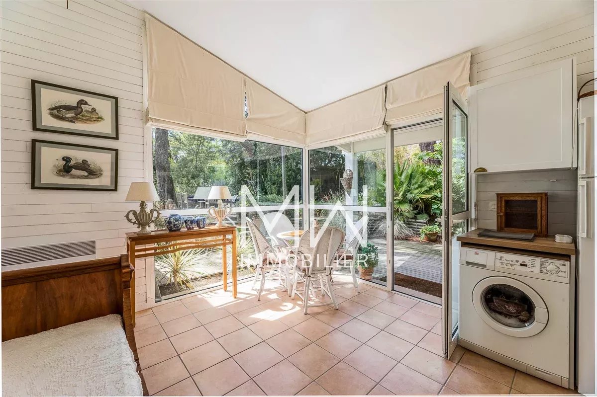VILLA AU CALME DANS LE QUARTIER DES 44HA – CAP FERRET – 9 COUCHAGES