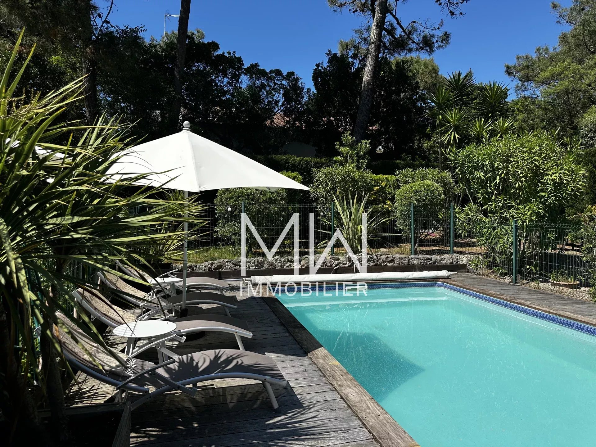 VILLA 2 CHAMBRES PISCINE – CAP FERRET – 4 COUCHAGES