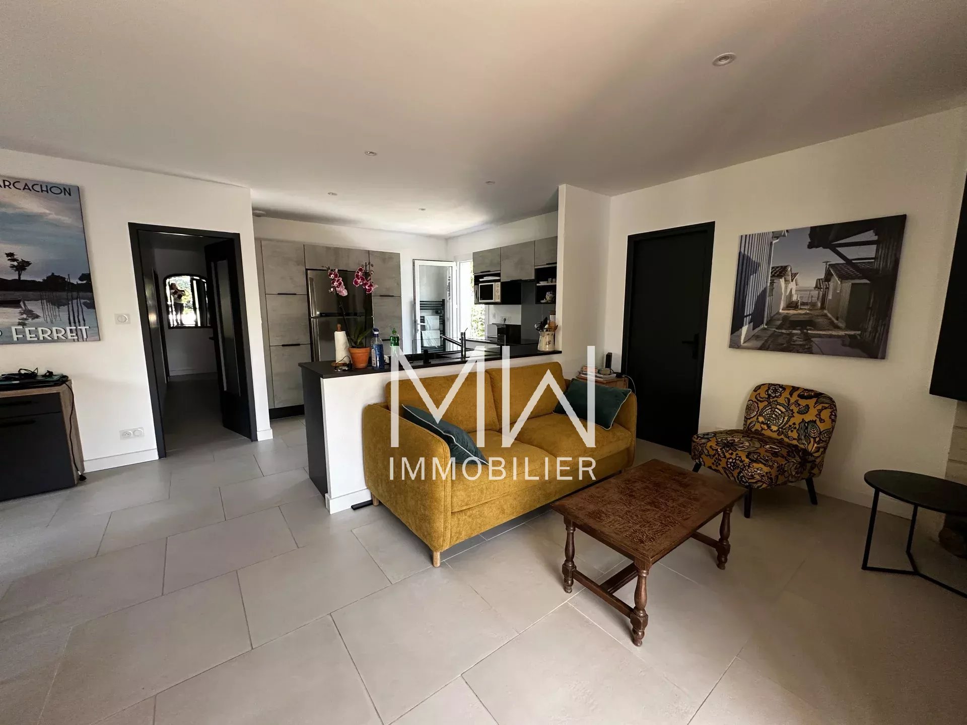 JOLIE VILLA AVEC PISCINE AU COEUR DU CAP FERRET – 6 COUCHAGES
