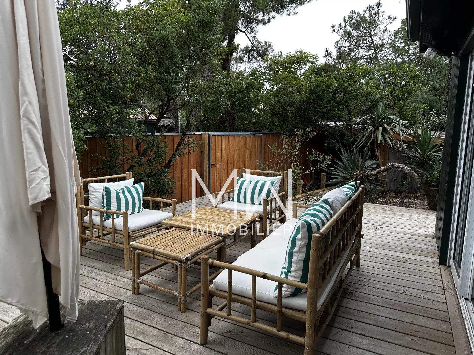 CHARMANTE VILLA – CAP FERRET 44ha – 8 COUCHAGES