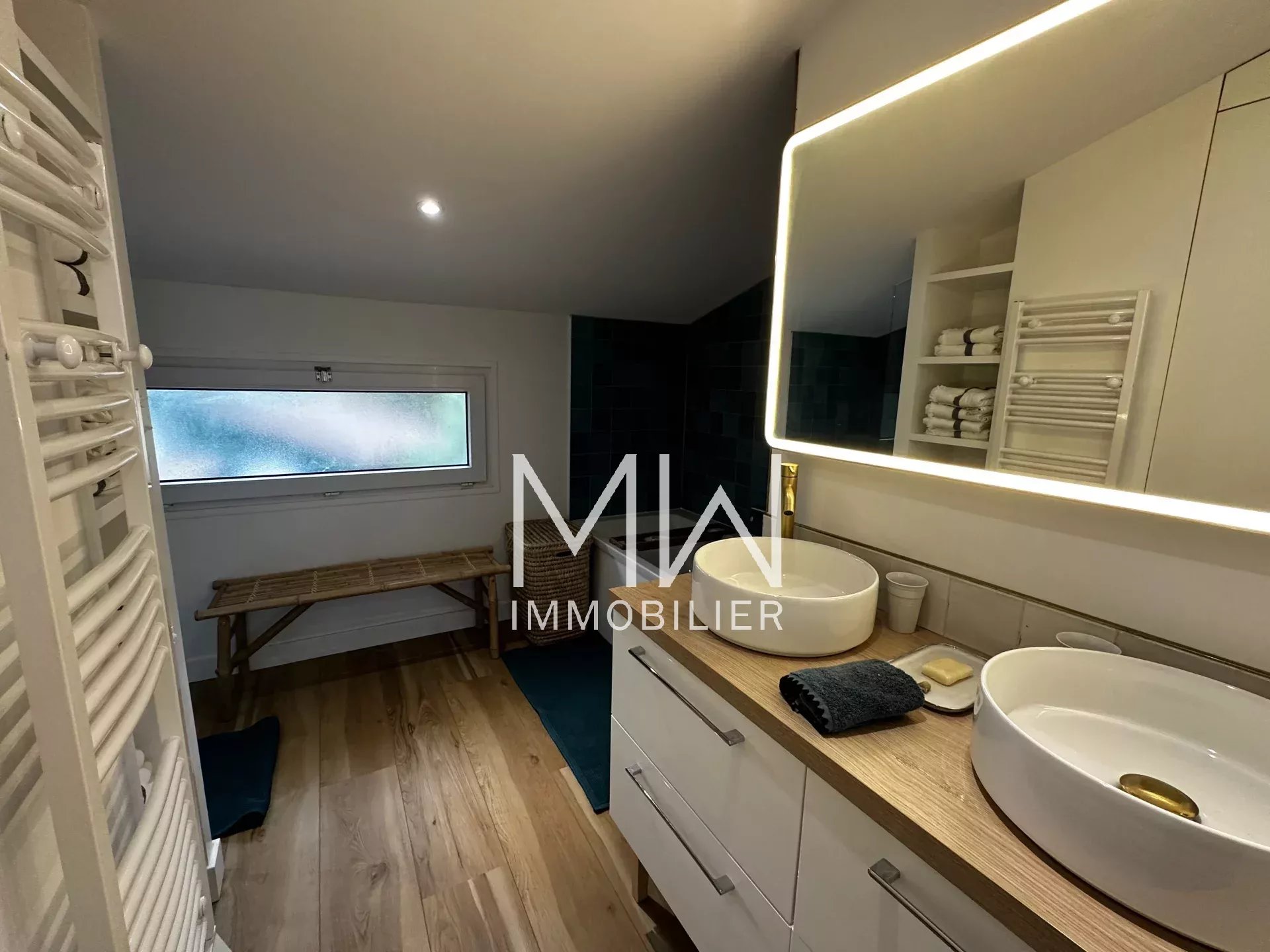 CHARMANTE VILLA – CAP FERRET 44ha – 8 COUCHAGES