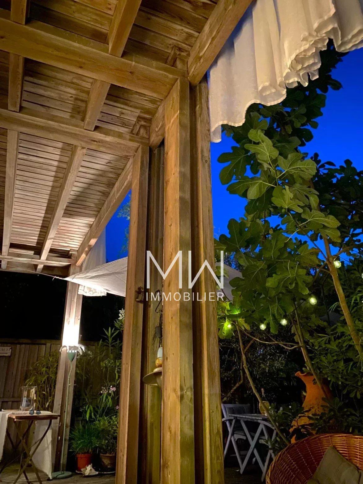 RAVISSANT ET IDEAL PIED A TERRE AU CAP FERRET