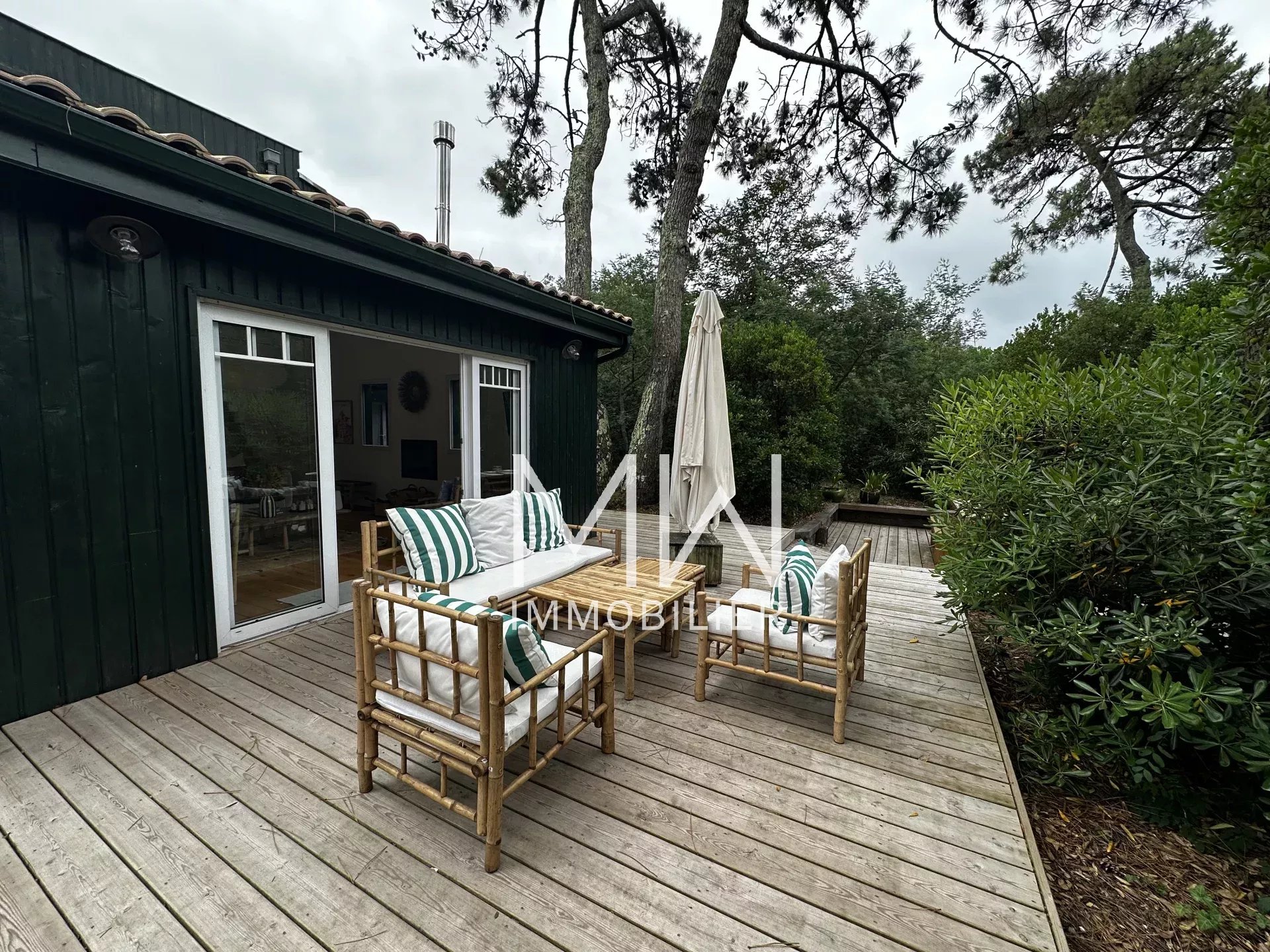 CHARMANTE VILLA – CAP FERRET 44ha – 8 COUCHAGES