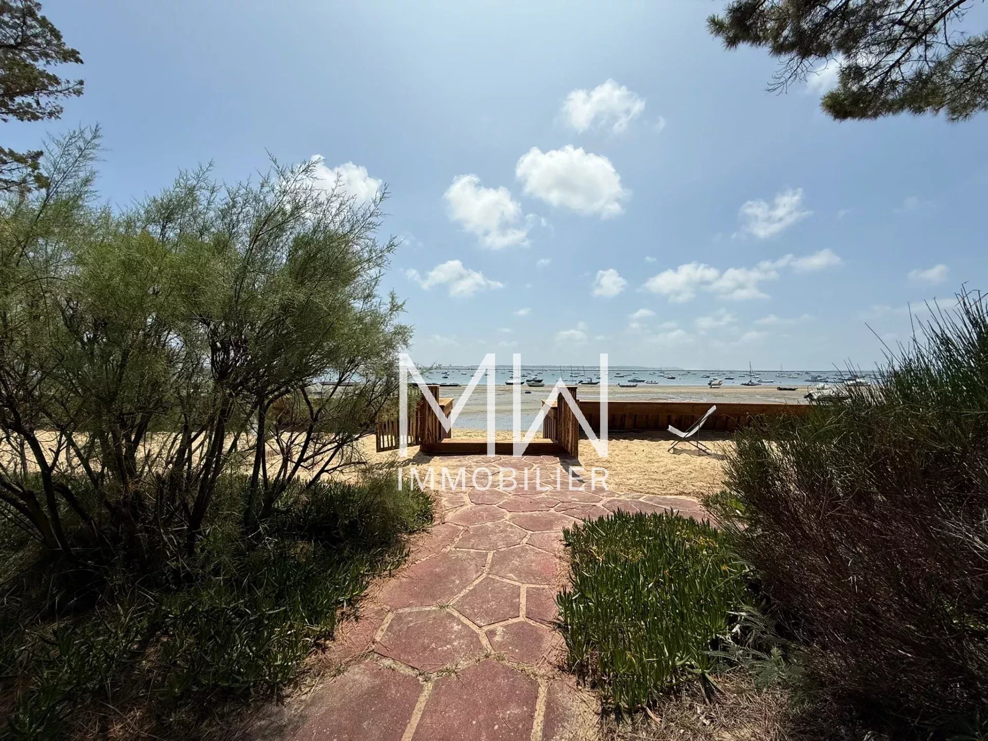 charmante maison en première ligne