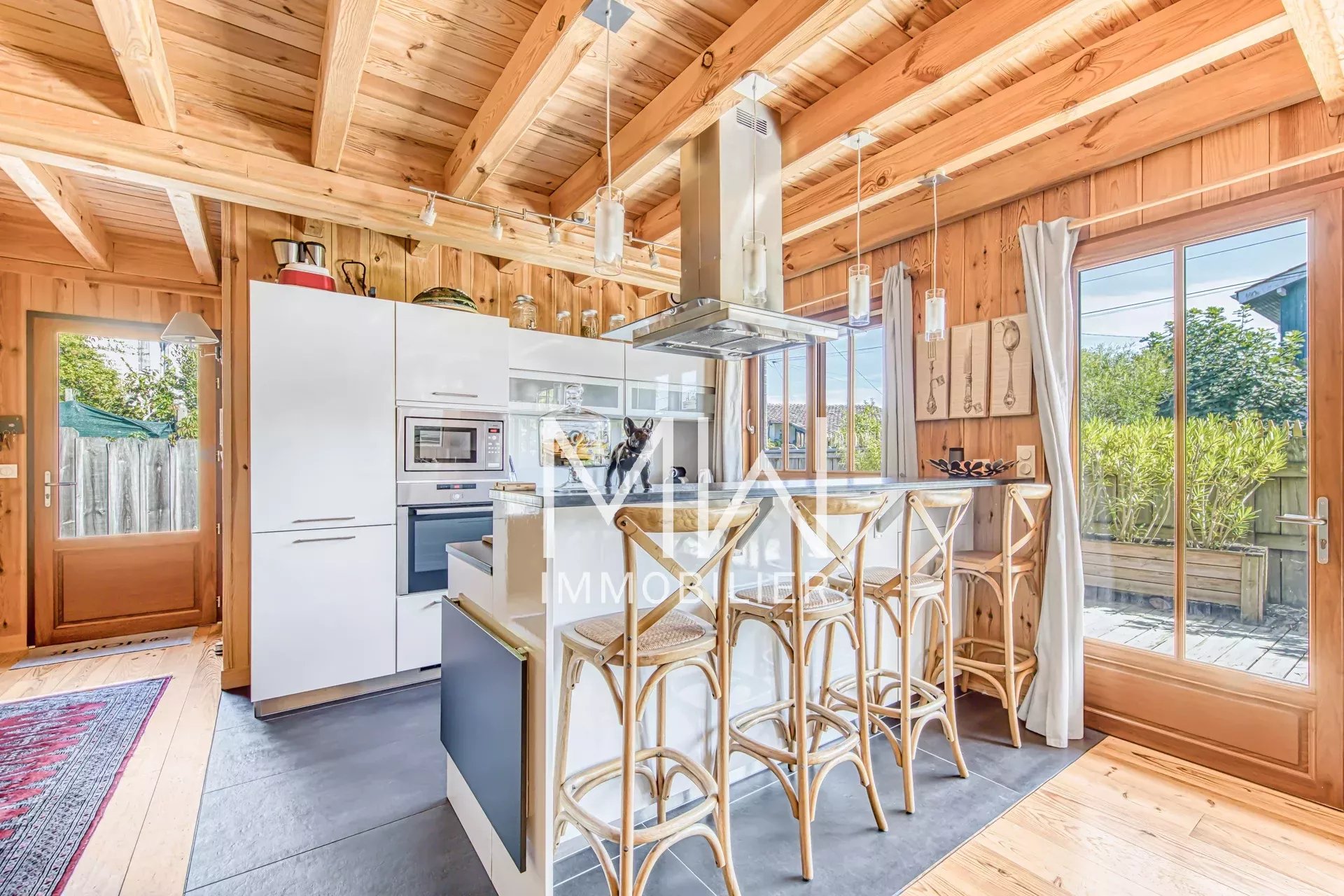 VILLA BOIS – PETIT PIQUEY – 8 COUCHAGES