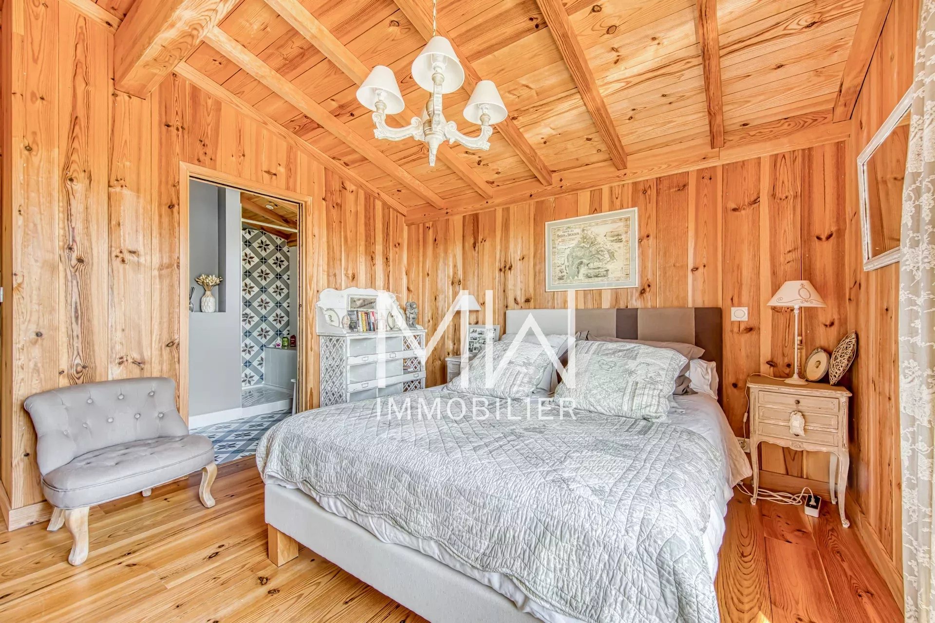 VILLA BOIS – PETIT PIQUEY – 8 COUCHAGES