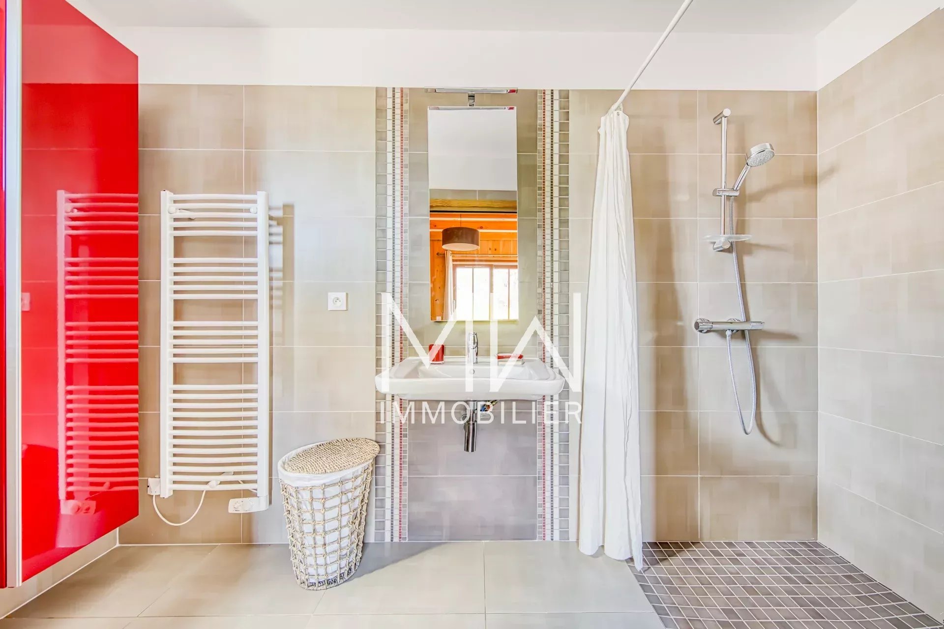 VILLA BOIS – PETIT PIQUEY – 8 COUCHAGES