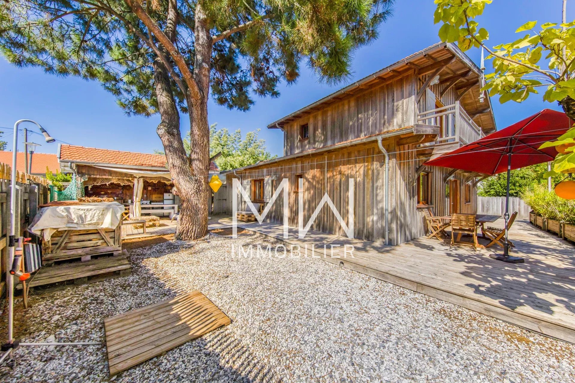 VILLA BOIS – PETIT PIQUEY – 8 COUCHAGES