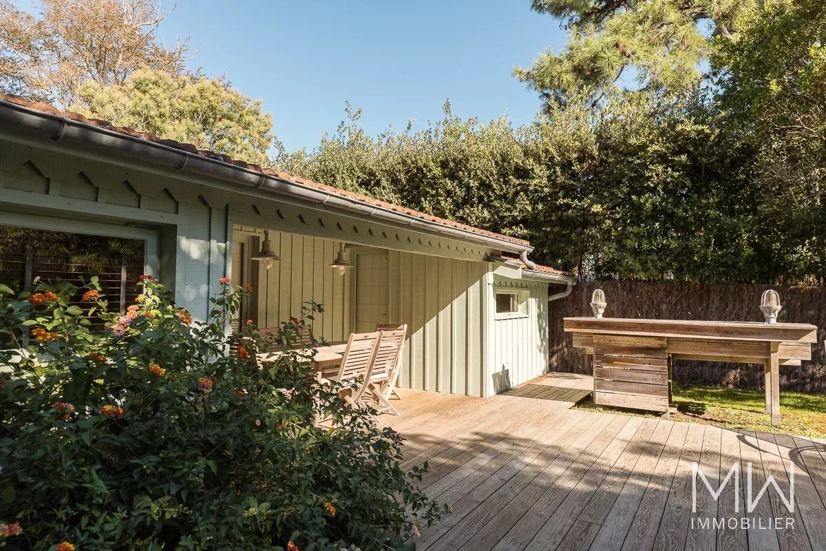 AU COEUR DES 44 HECTARES – CAP FERRET – 10 COUCHAGES