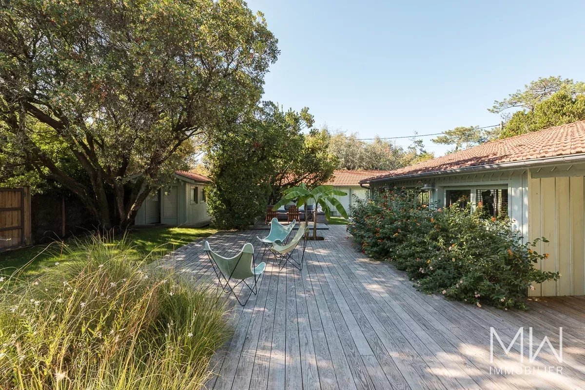 AU COEUR DES 44 HECTARES – CAP FERRET – 10 COUCHAGES