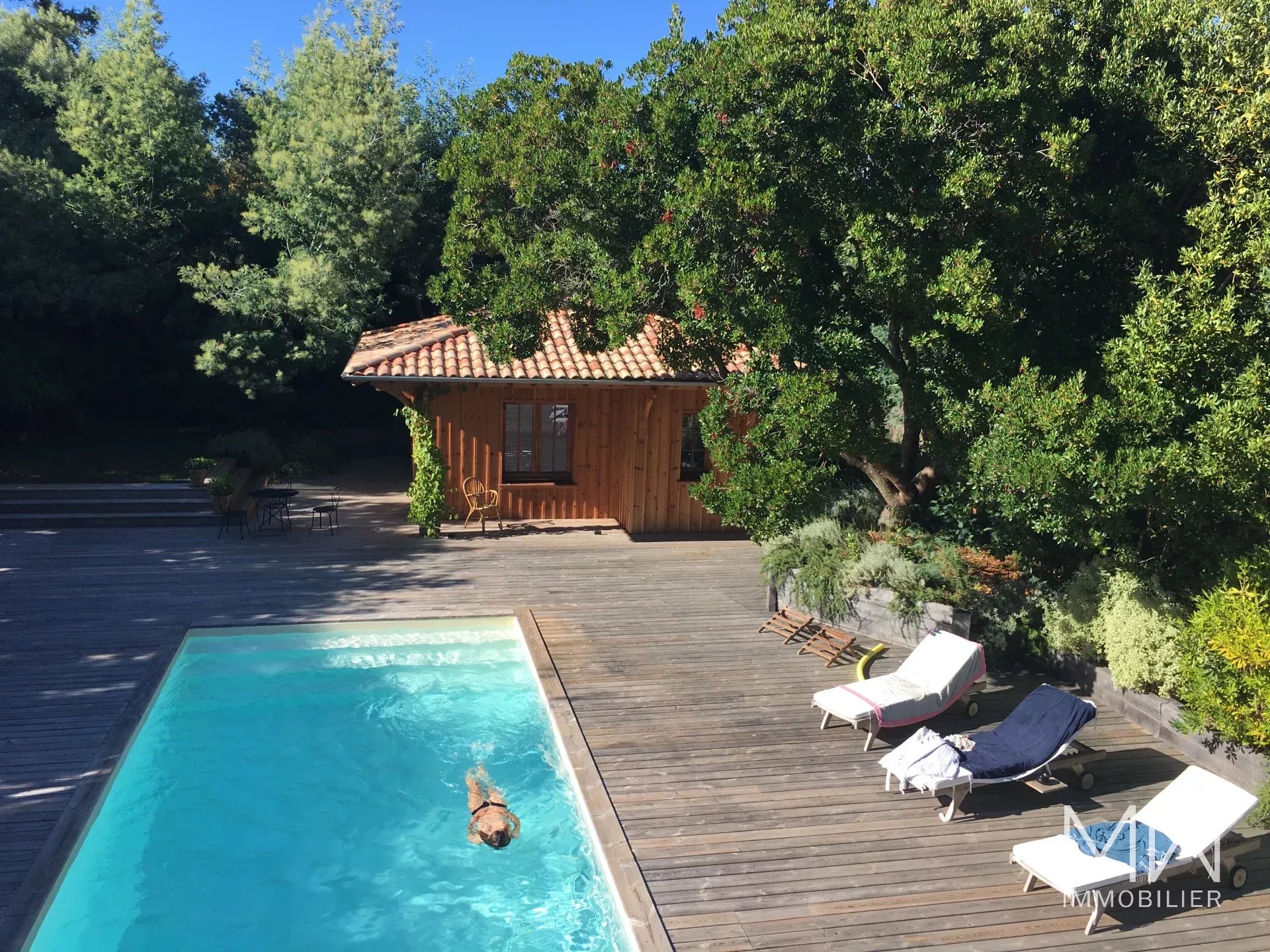 VILLA BOIS AVEC PISCINE – CAP FERRET – 10 COUCHAGES