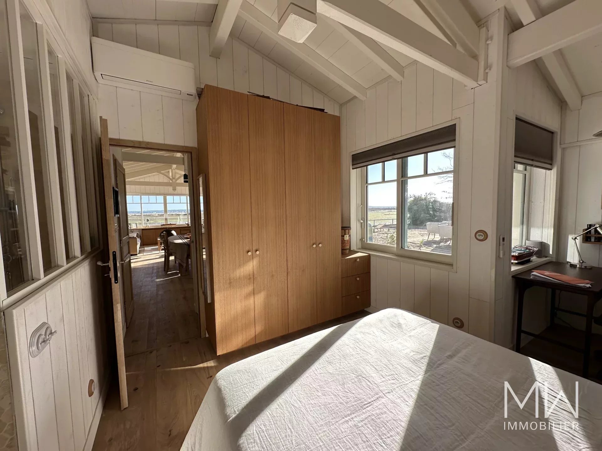 VILLA FACE AU BASSIN – CAP FERRET – 6 COUCHAGES