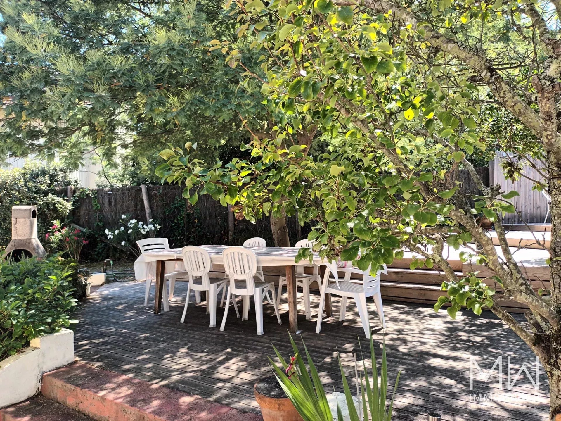 VILLA AVEC PISCINE – CAP FERRET – 8 COUCHAGES