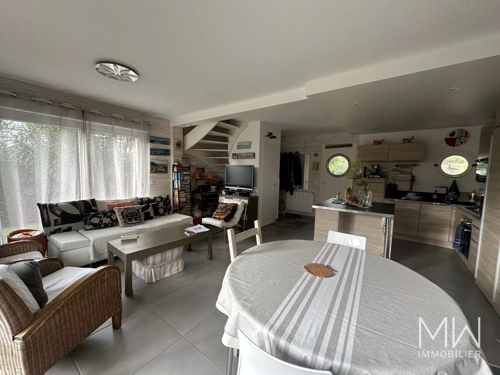 VILLA BOIS – CAP FERRET – 6 COUCHAGES