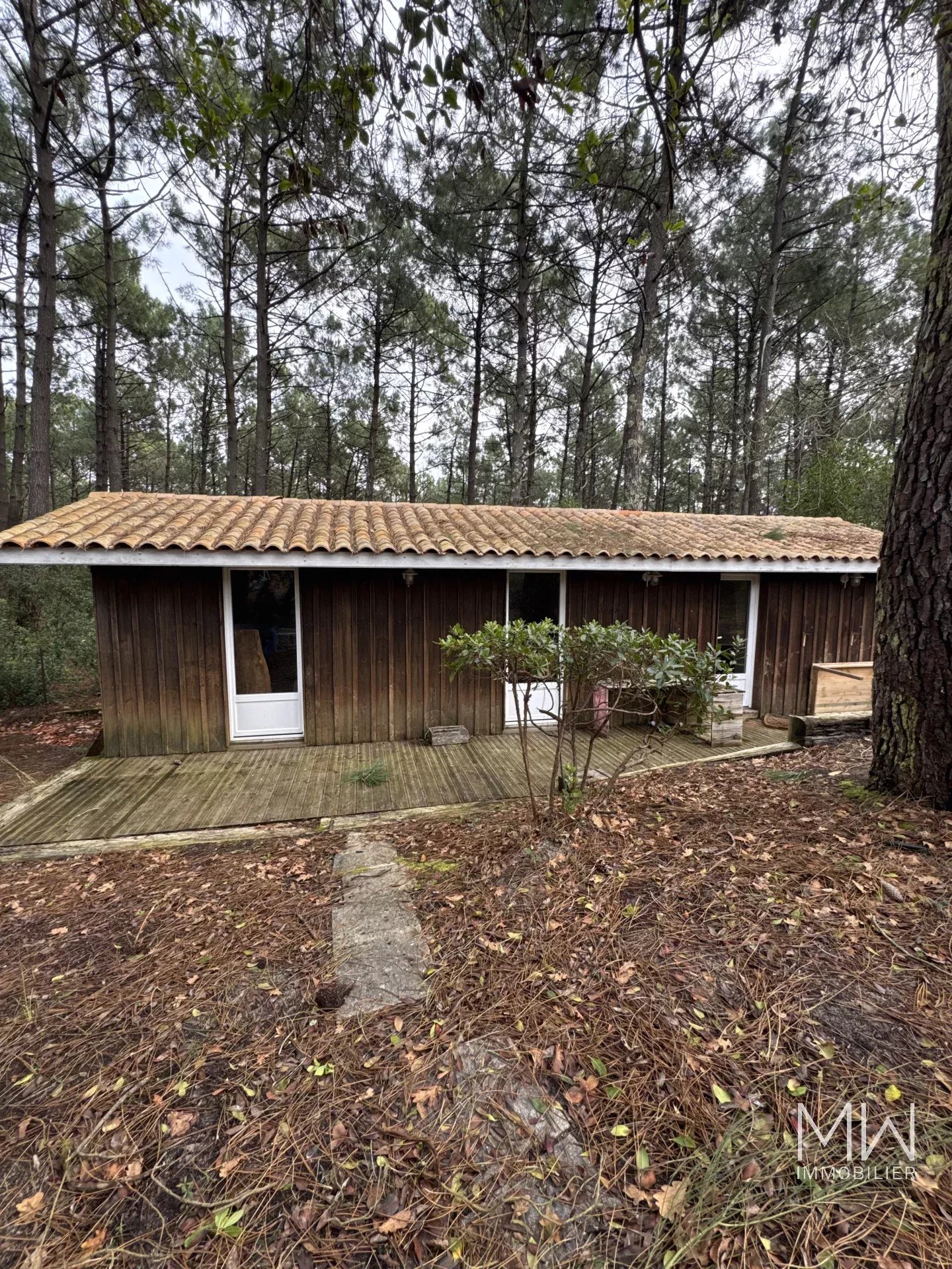 JOLIE MAISON DE  PLAIN PIED -PETIT PIQUEY-