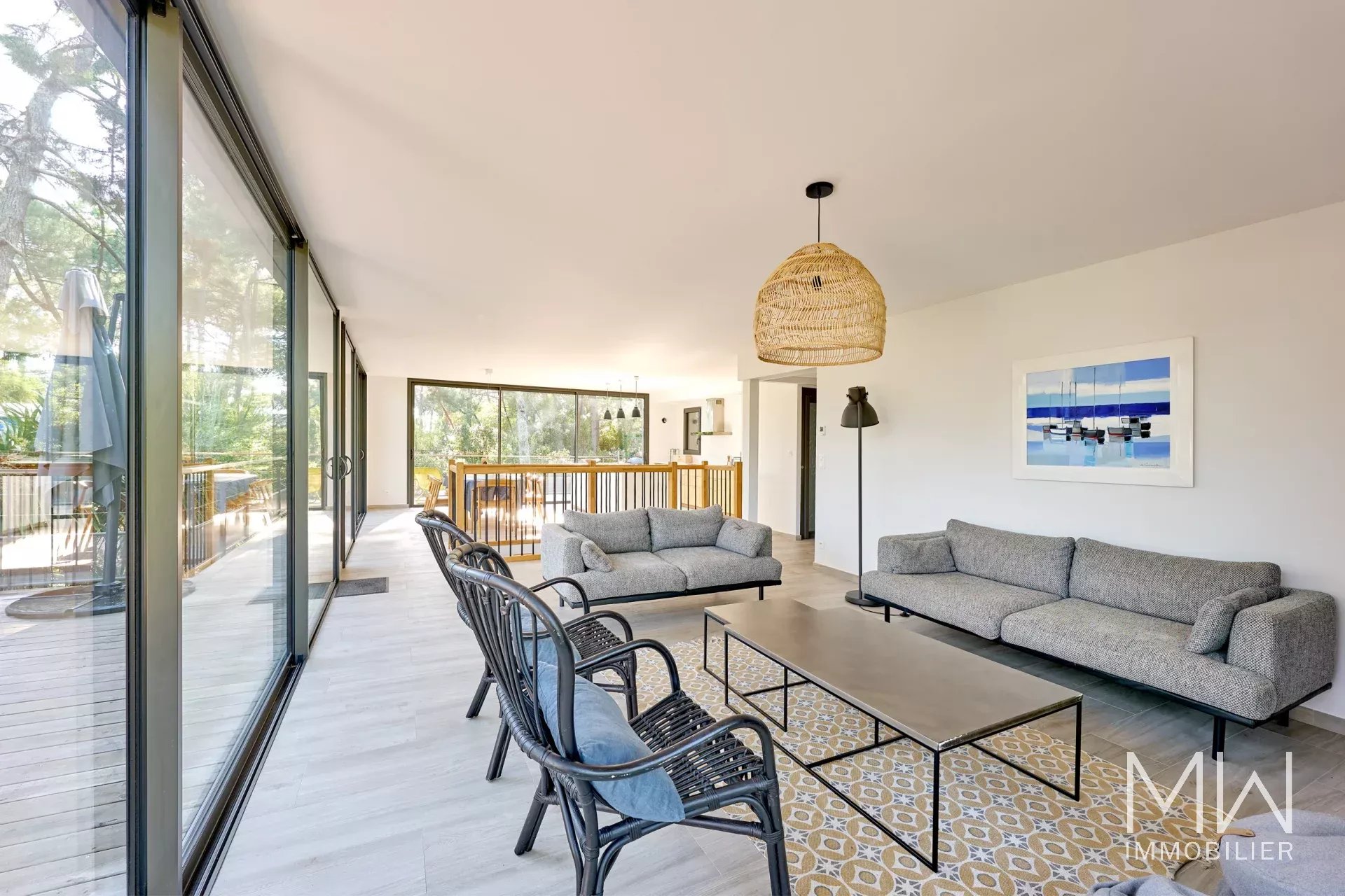 VILLA NICHEE DANS LA PINEDE – CAP FERRET – 8 COUCHAGES