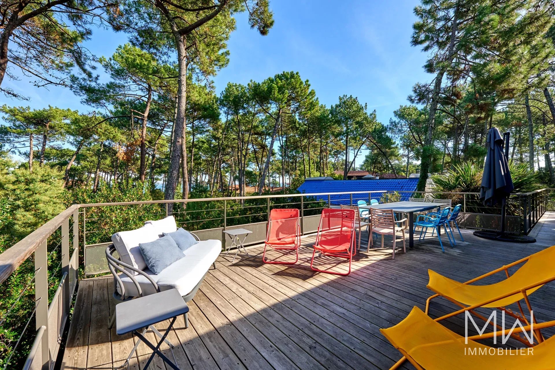VILLA NICHEE DANS LA PINEDE – CAP FERRET – 8 COUCHAGES