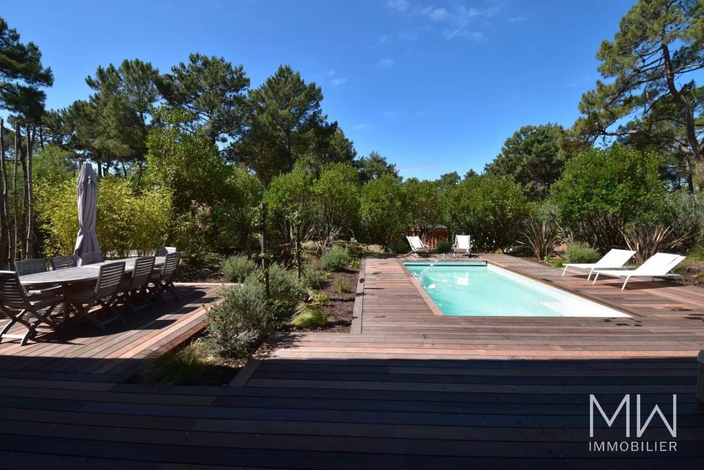 BELLE LANDAISE AVEC PISCINE