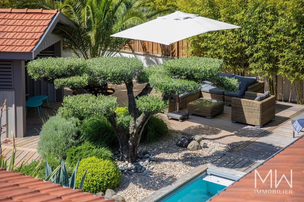 VILLA DE DE PRESTIGE AVEC PISCINE