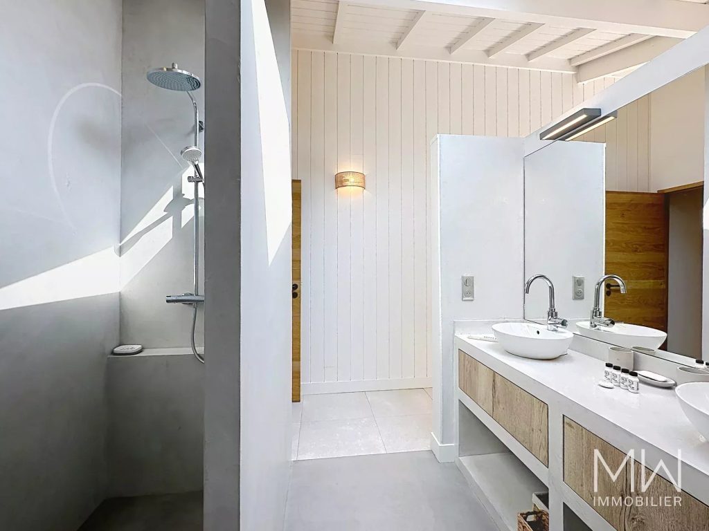 BELLE LANDAISE AVEC PISCINE