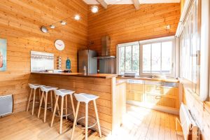 CHARMANTE VILLA BOIS