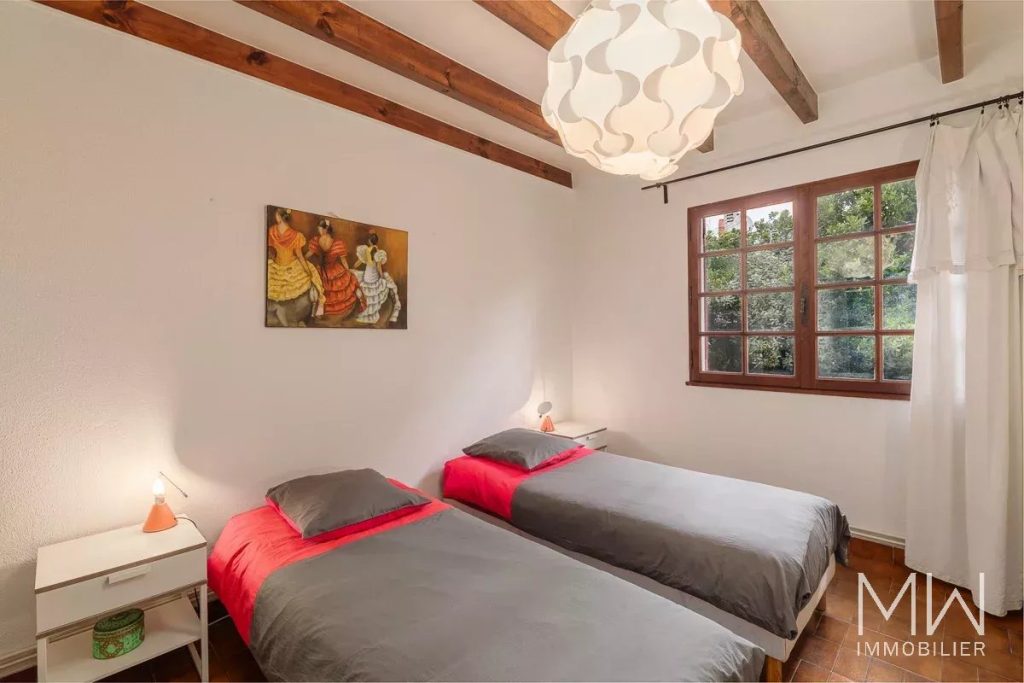 TRES AGREABLE VILLA