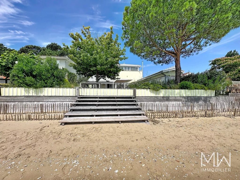 VILLA DES PECHEURS PIEDS DANS L&rsquo;EAU