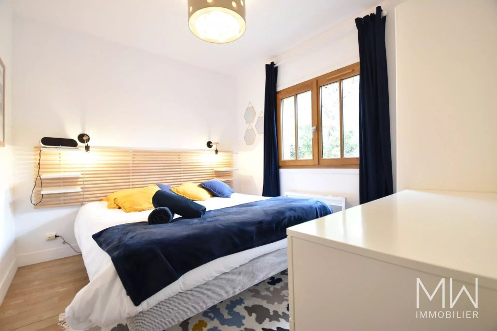 JOLIE VILLA BOIS AU PIED DES DUNES