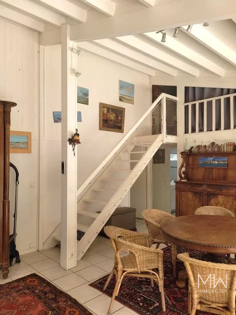 SITUATION PRIVILEGIEE SUR UNE BELLE PARCELLE